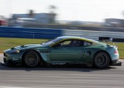 Aston Martin DBR9